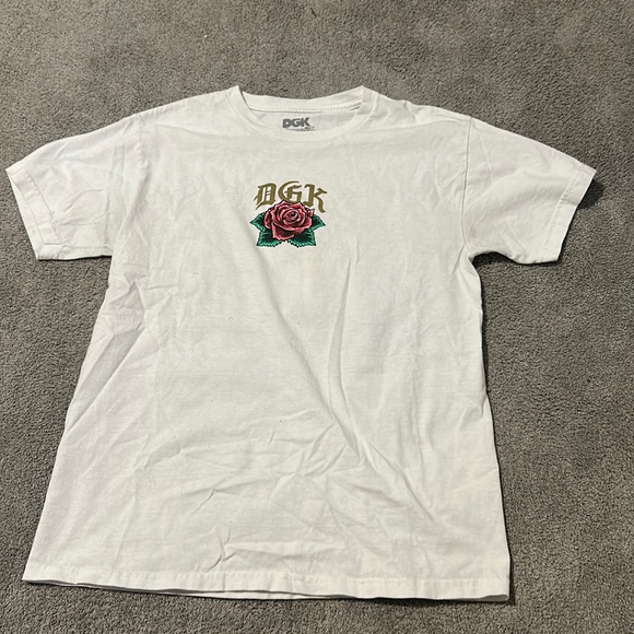 DGK medium white tee. - Picture 1 of 4